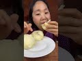 #I m eating steamed buns