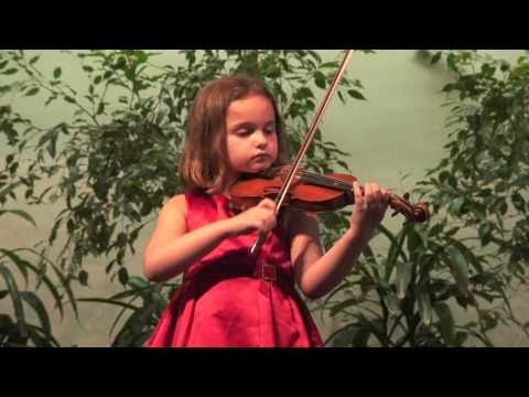 Cassandra Carrasco (7 years old) plays JS Bach's "Gavotte in D major"