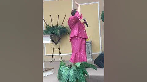 Apostle Doris Marshall