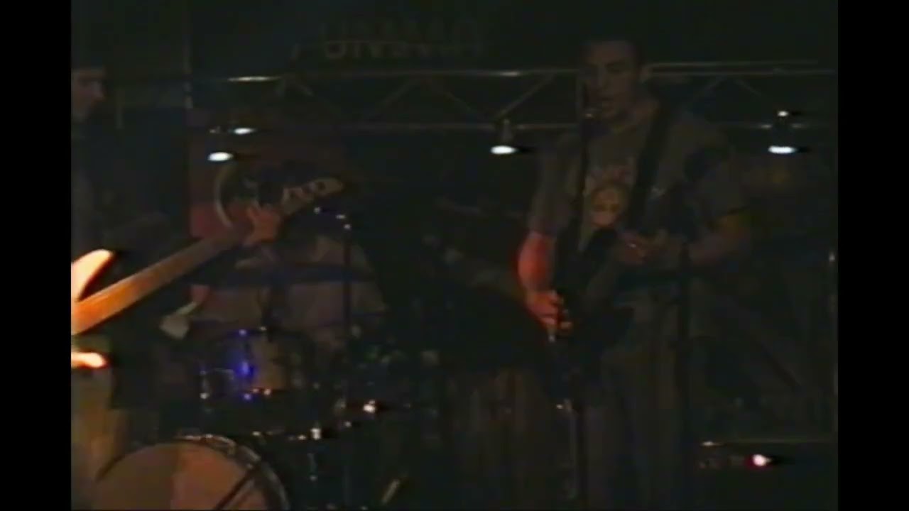 Fam en vivo en Lennon (Benito Juárez)