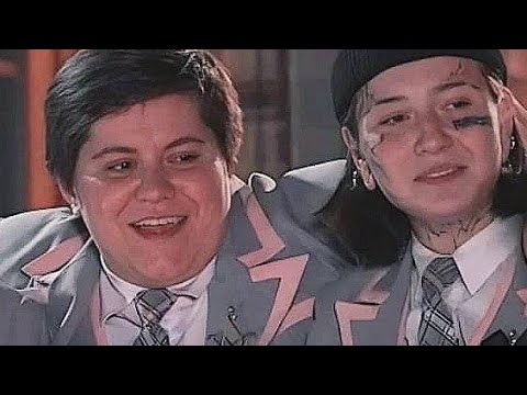 Вилка, Амина и Кира. Развлечения за кадром)) 23.12.22. - YouTube