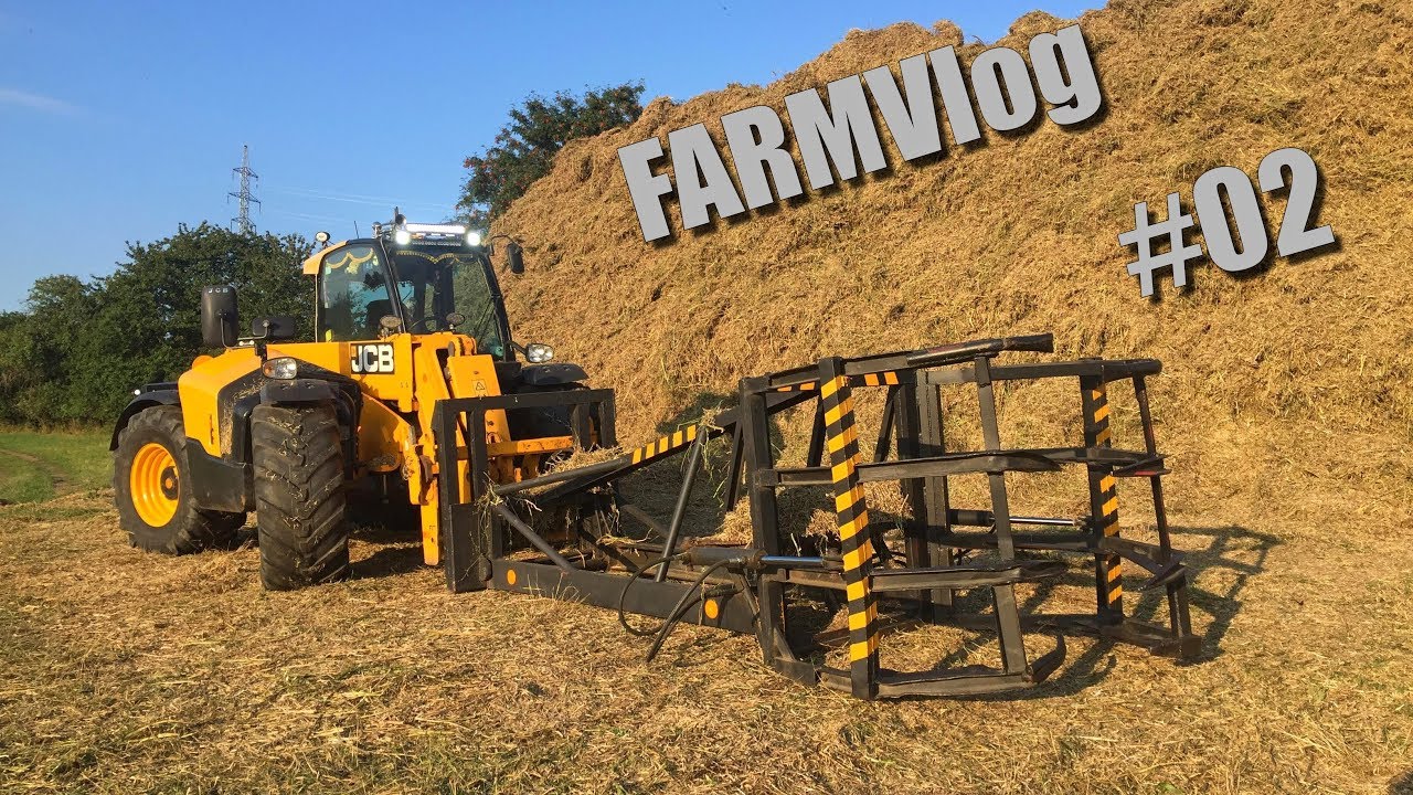 FARMVlog #02 - Stohování řepkové slámy s JCB 541-70 Agri-Plus 🌾