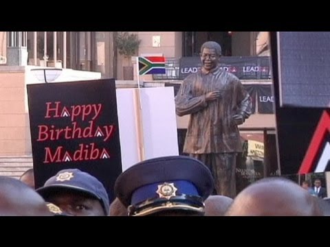 Видео: С днем рождения, Нельсон Мандела! - Сеть Матадор