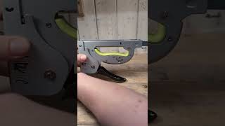 How To Reload Staples In A Stapler