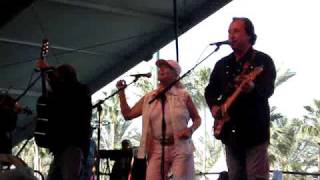 2009-04-26: Poco "Listen To A Country Song / Holiday Hotel" @ Stagecoach Festival (10 of 15)