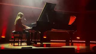 Eydís Evensen - Brotin (Live at TivoliVredenburg - OPIA)