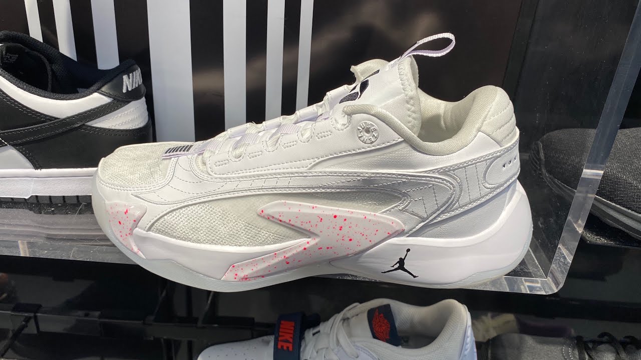 Jordan Luka 2 GS (White/Black/Hyper Pink) - Style Code