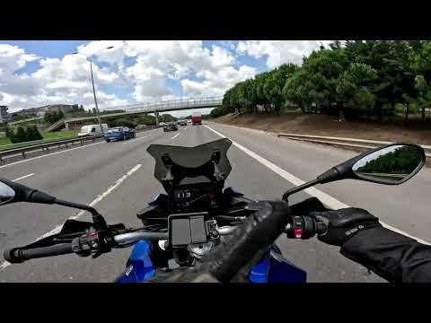 BMW F 900 XR - Şehir içi Canavarı