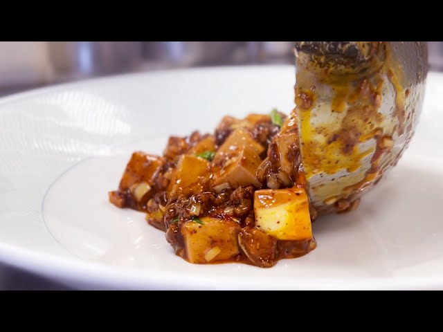 鬼スジ麻婆豆腐 Mapo tofu with oni beef tendon - YouTube