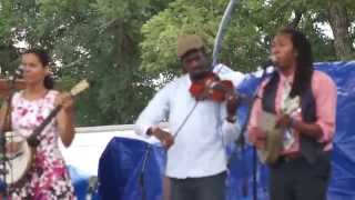 Carolina Chocolate Drops "Cornbread and Butter Beans"  Floydfest, Floyd, VA 07.27.14