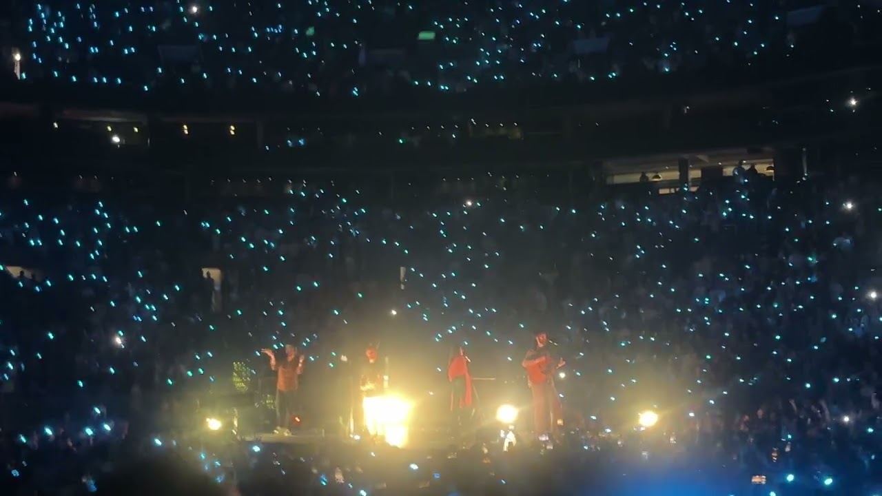 Mt. Joy plays 'Silver Lining' at Boston's TD Garden