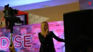 Bozulan Sesin İmdadına Yetişen Team Hadise 👍 Seninle Gurur Duyuyoruz 💪  ( Beylikdüzü İmza Günü )