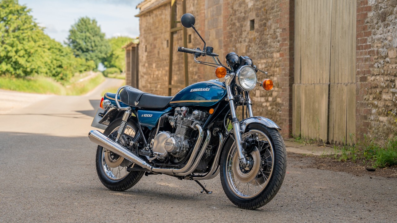 めろ Win this 1977 Kawasaki Z1000 A1 + £1000 - YouTube