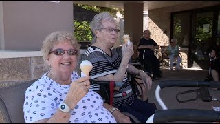 Home Instead treats residents and staff at Red Oak Villa with visit from the ice cream truck