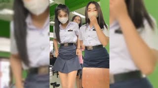 [ LIVE BIGO / TIKTOK ] Anak SMA Chindo, Goyang Nakal di Kelas