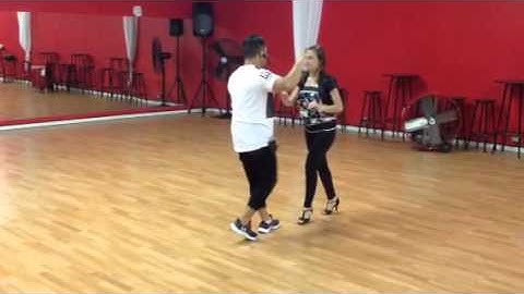 Salsa 1 A with Victor & Julia (09.08.2015)