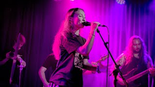 Download Lagu Pontianak Live @The Bird 10/12/2025 MP3