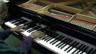 Yamaha Baby Grand Piano For Sale in Chicago