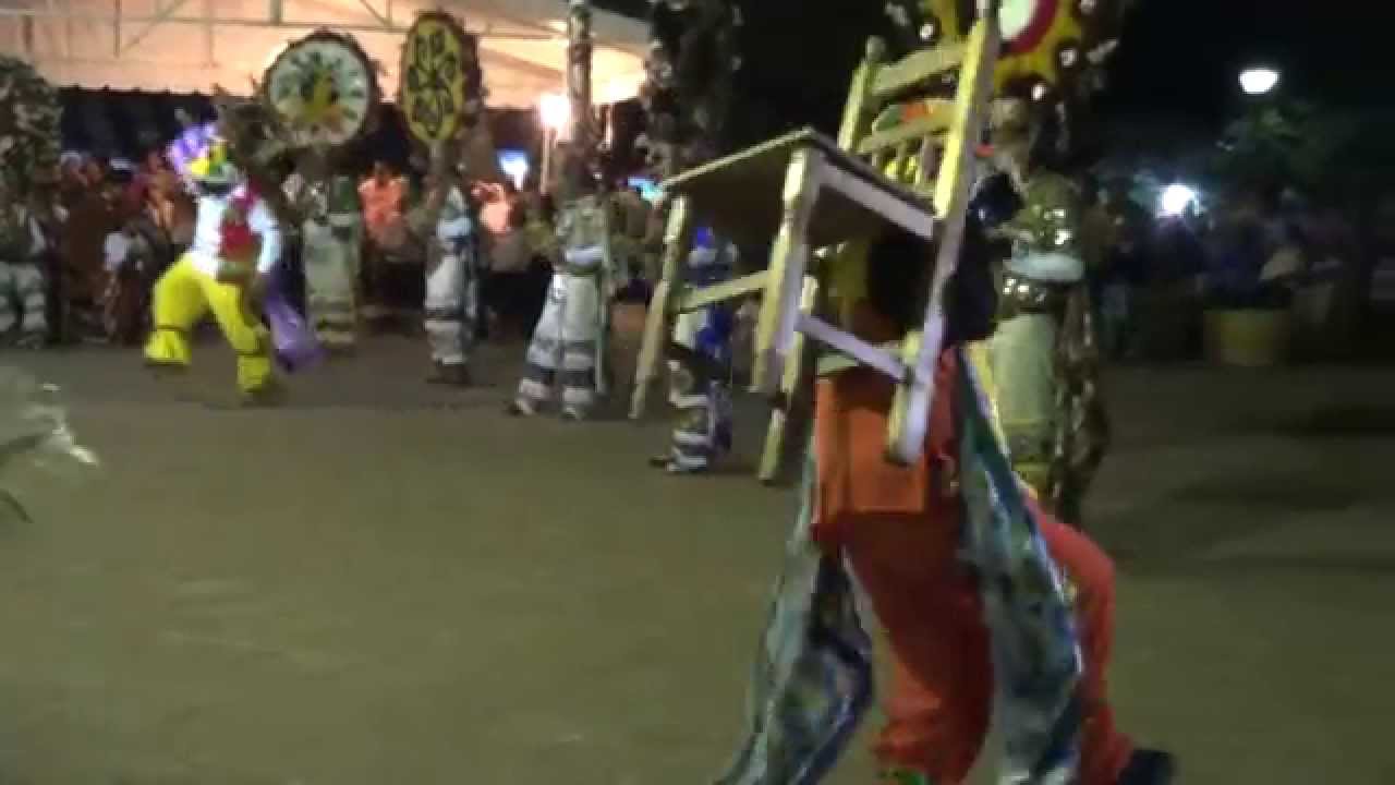 Danza de la pluma en Teotitlán del Valle