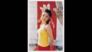 石川梨華さんグラビア写真