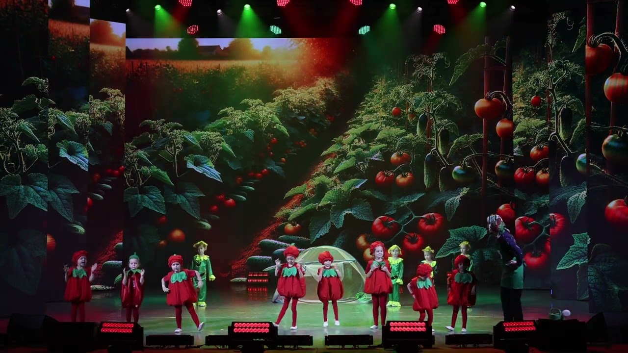 Группа Акварель студии танца Тандем Удачный урожай, хореограф Пралич Марина Петровна