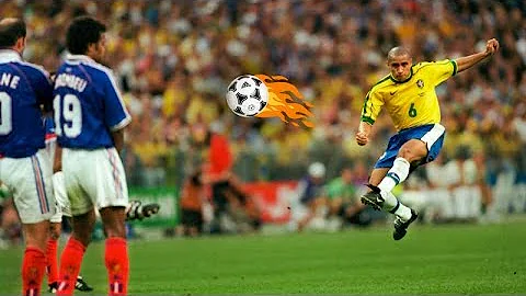 Roberto Carlos Top 10 Crazy Goals That Shocked The...