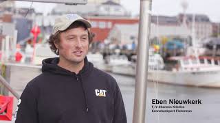 Fishermen Feeding Mainers