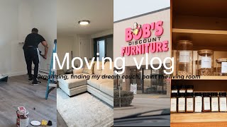 MOVING VLOG | PT. 3 organizing my kitchen, finally got a couch, painting the apartment
