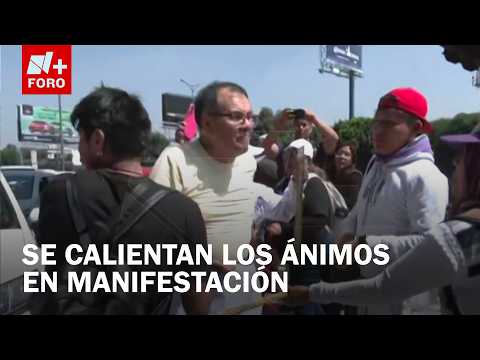 Tension at Periférico Norte Blockade: SUV Attempts to Run Over Protesters