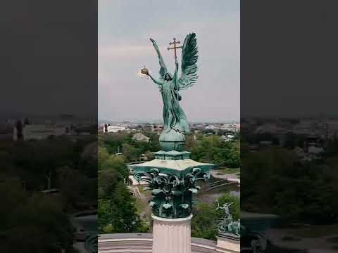 Opening Ceremony Teams Presentation Giro D Italia 2022 Girodisicilia Giro Hungary Shorts 
