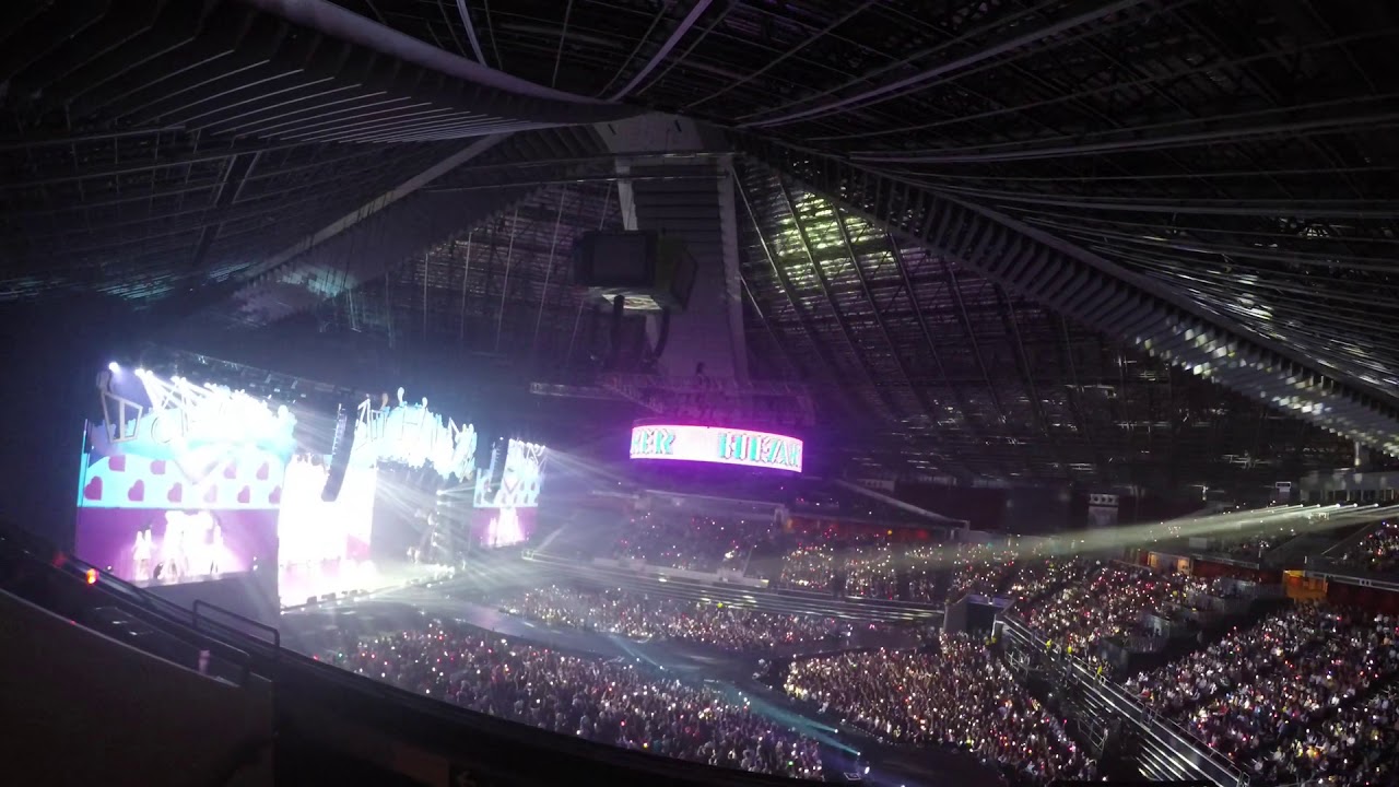 180617 TWICE (트와이스) - Twiceland Zone 2: Fantasy Park In Singapore - Heart Shaker - Wide View