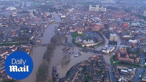Flooding in York: Aerial footage shows widespread damage - Daily Mail