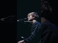 don’t cry out your heard on my shoulder, live in london #newmusic