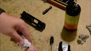 Cleaning the Springfield Armory XD 40