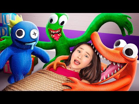 Видео: Roblox Rainbow Friends в реальной жизни! Экстремальные прятки челлендж!