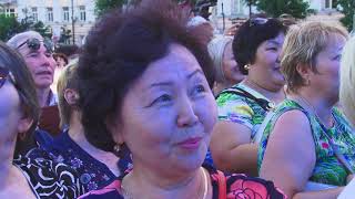 Алексей Цыденов спел с Хором Турецкого в Улан-Удэ Алексей Цыденов спел с Хором Турецкого в Улан-Удэ