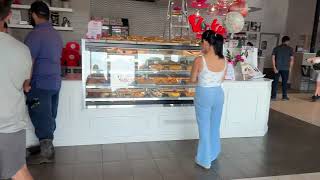 [4k] BEST CUBAN  PASTRIES & DESSERTS IN ORLANDO. FULL TOUR