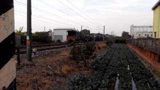 104/1/30,7802次小新里平交道(善化南)通過