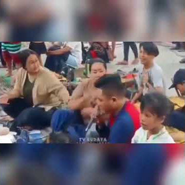 STORY WA LUCU : SINDEN KAGET