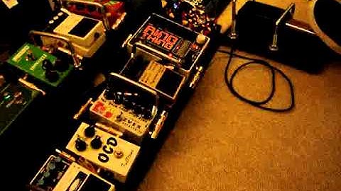 Using an expression pedal to control the modulation frequency of a ring modulator