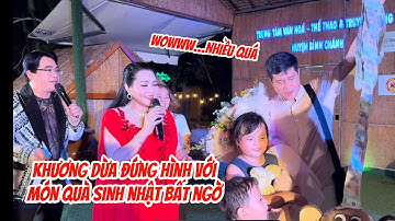 Khương Dừa Đứng Hình Khi Nhận Được Quà Sinh Nhật Của Khán Giả Đặc Biệt Tại Ngôi Sao Miệt Vườn