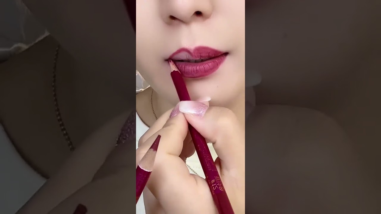THE BIGGEST TREND HACK LIPS 👄
