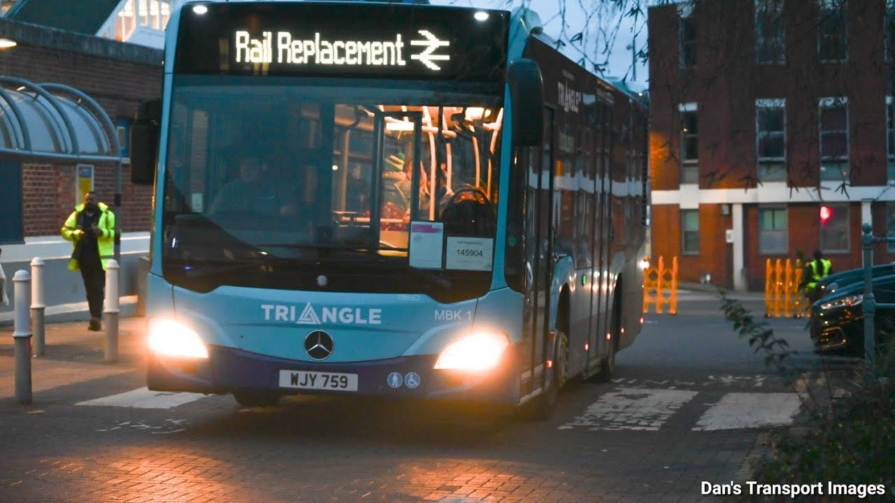 *Kickdown* Triangle Buses Mercedes-Benz Citaro 0295K MBK1 (WJY 759) on Southern Rail Replacement 