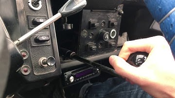 1989 Citroen 2CV: how to change gears