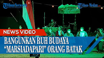 Martahan Sitohang Bangunkan Ruh Budaya "Marsiadapari" Orang Batak Lewat Tetrikal Musik