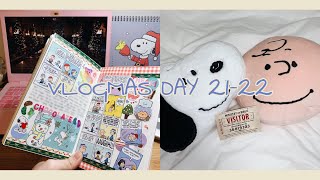 VLOGMAS DAY 21-22 🎄 journaling with Snoopy, reading journal, knitting and having some chill time