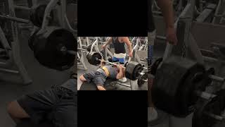 550LBS/249KG BENCH PRESS #benchpress #bodybuilding #powerlifting #weightlifting #gym #shorts #short