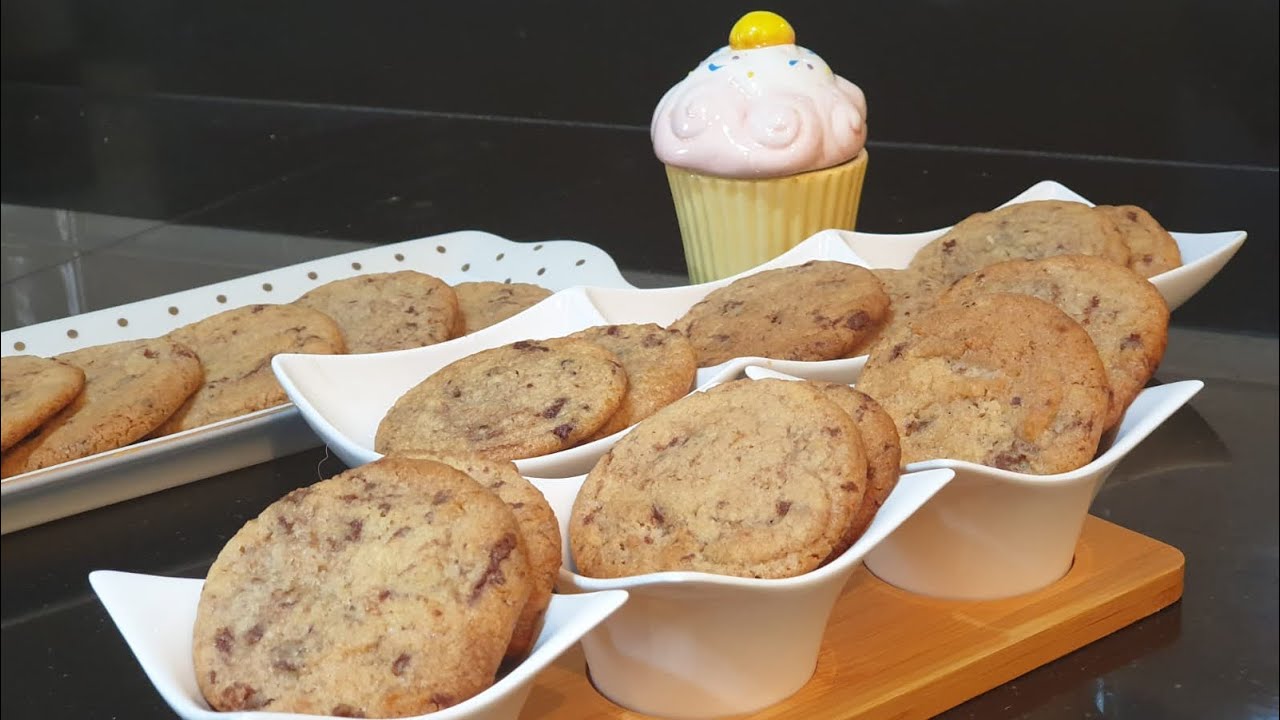 CheWY CHOCOLATE CHIPS 🍪 COOKIES 😋EASY RECIPE Step by Step with YUKI 👨‍🍳