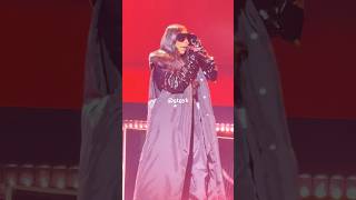 Brandy abruptly leaving stage while singing Baby in Chicago 10.18.25 #theboyisminetour #brandy