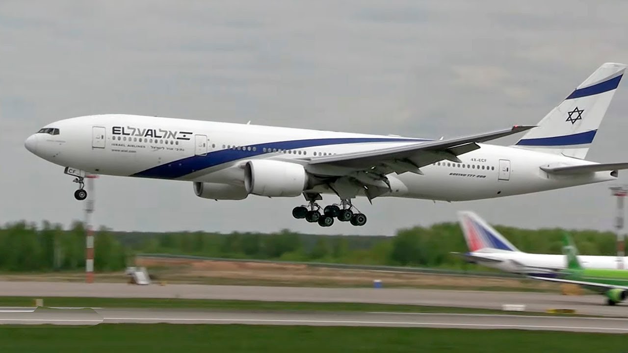 Большой Еврей снова в Москве. Боинг 777 EL AL. 2023 и 2009 года съемки.